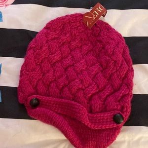 Brand new knit hat